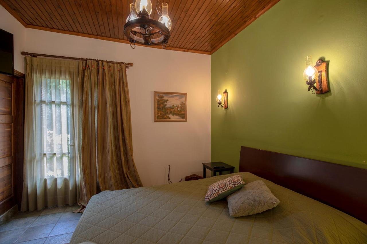 Guesthouse Alexandra Eptálofos Esterno foto