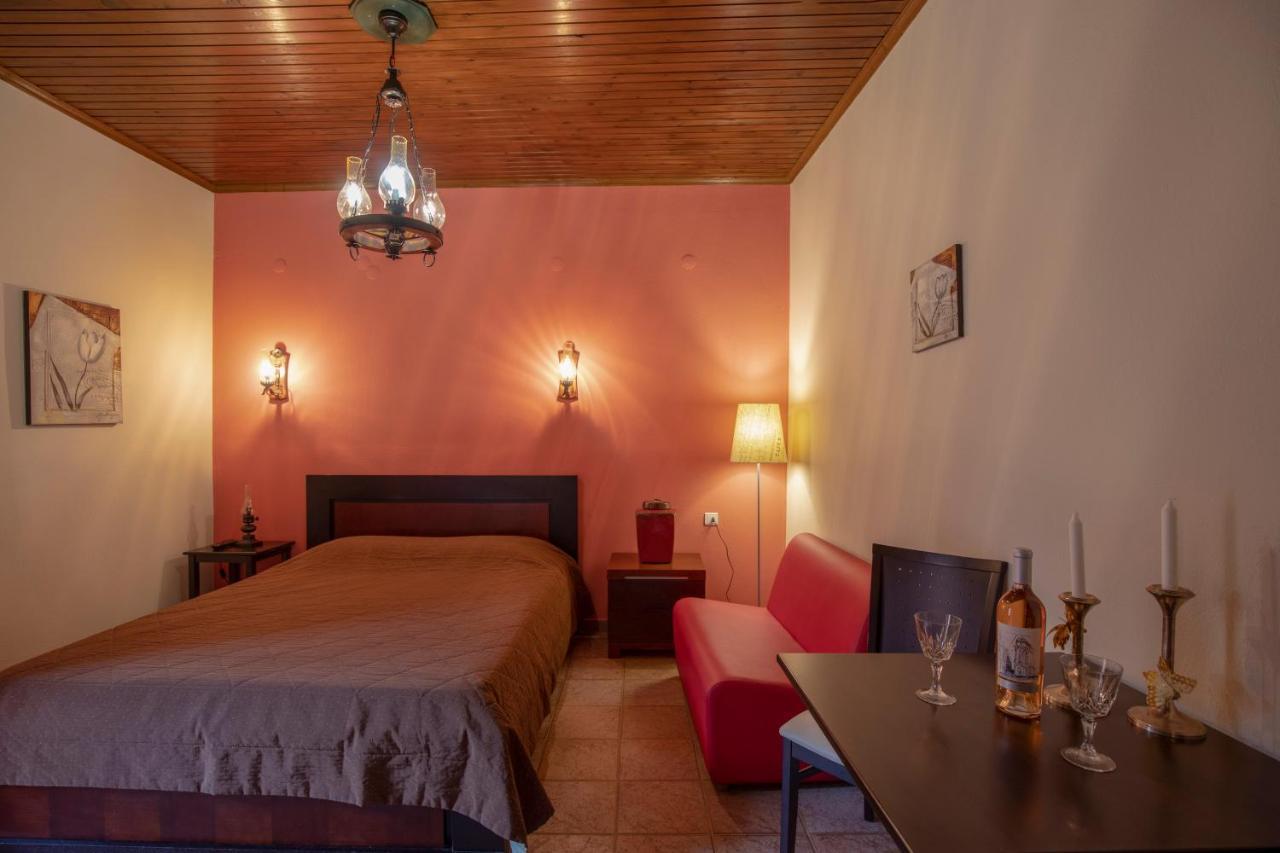 Guesthouse Alexandra Eptálofos Esterno foto