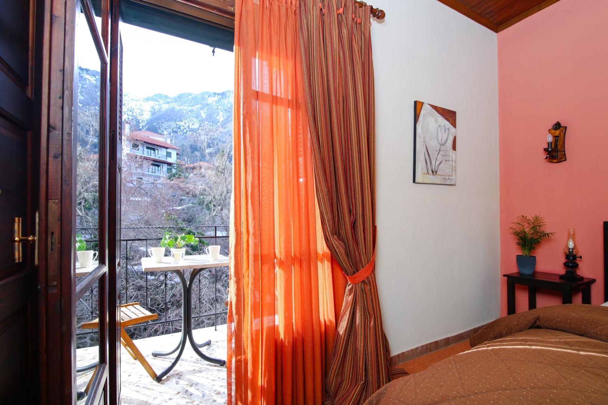 Guesthouse Alexandra Eptálofos Esterno foto
